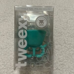 Tweexy nail polish holder